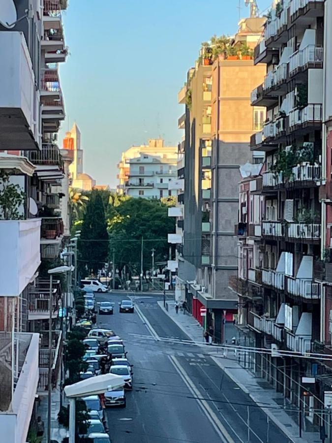 Central Modern Apartment Bari Exterior foto