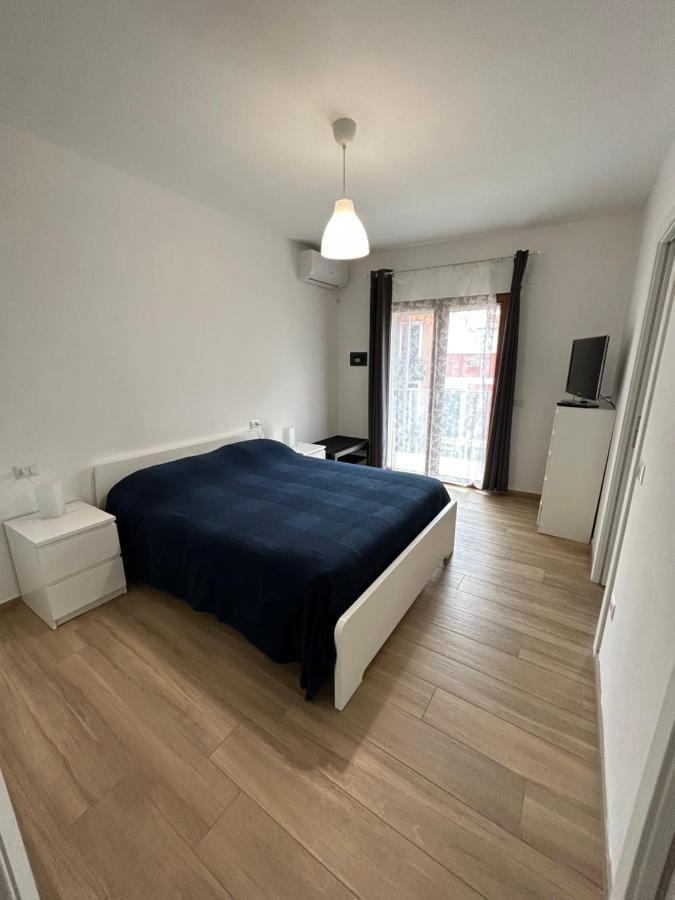 Central Modern Apartment Bari Exterior foto